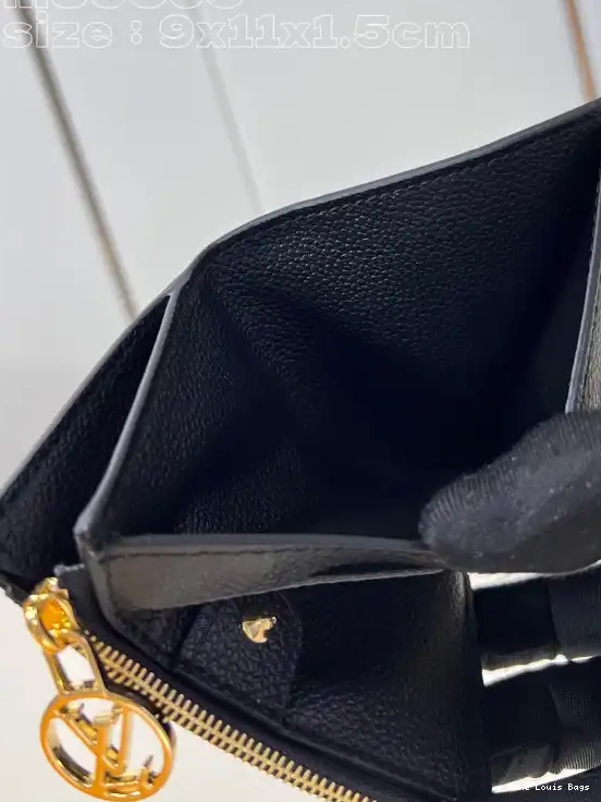 Eliminating the middleman and passing on savings to you. With massive production and tax-free benefits 9*11.5*1.5CM - VUITTON Wallet LOUIS Lisa 0422